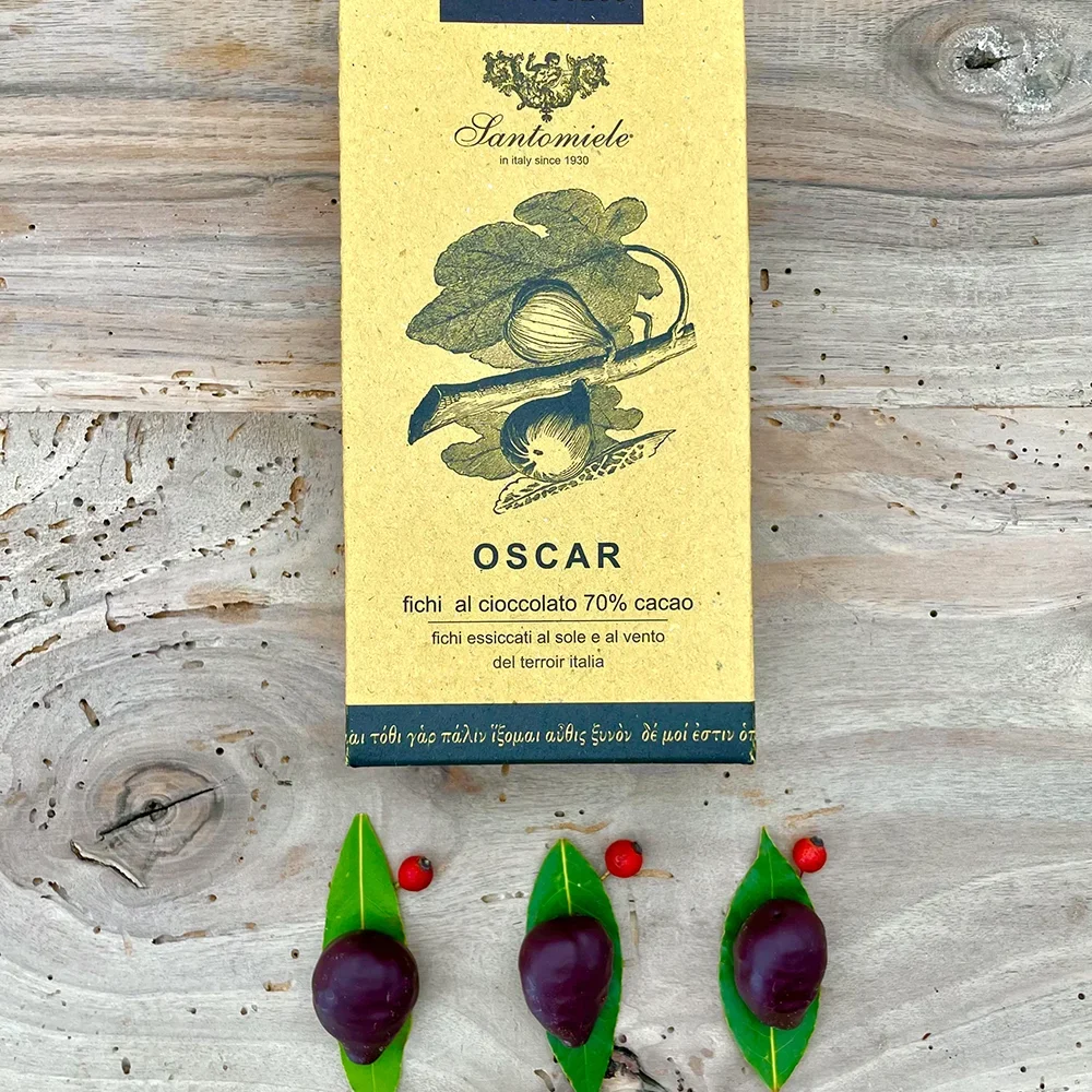 Oscar Santomiele with 70% Extra-Dark Chocolate